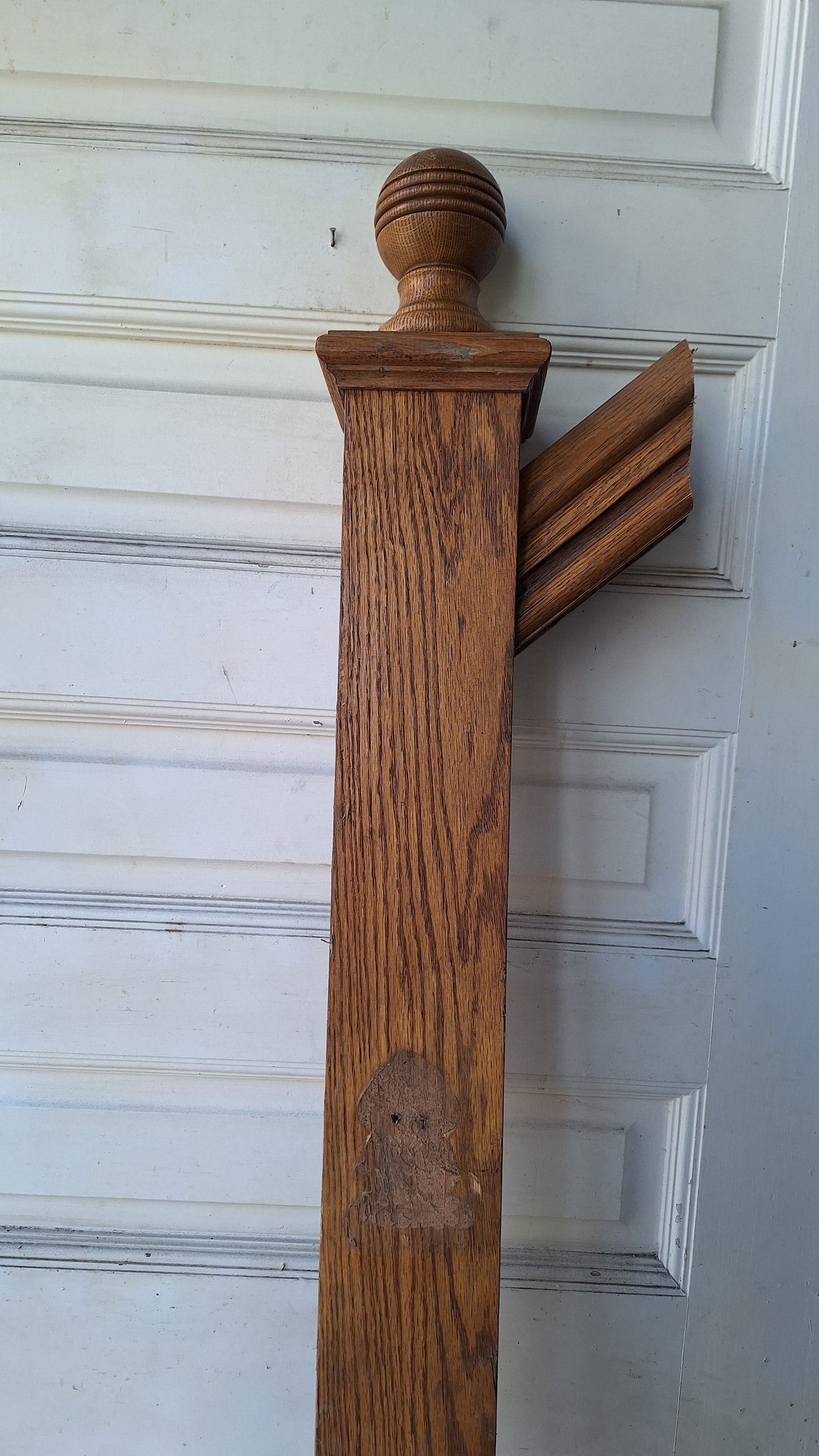 Antique Newel Post with Ball Finial, Stair Case Post, Wooden Stair Post 020414