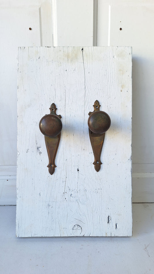 Art Deco Antique Backplates and Doorknobs, Art Deco Hardware 022703