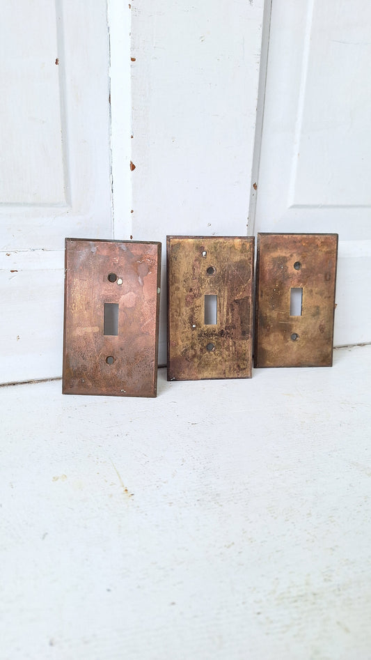 One Vintage Cast Brass Switch Plate Cover, Brass Light Switch Cover Plate, Harvey Hubbell 040107