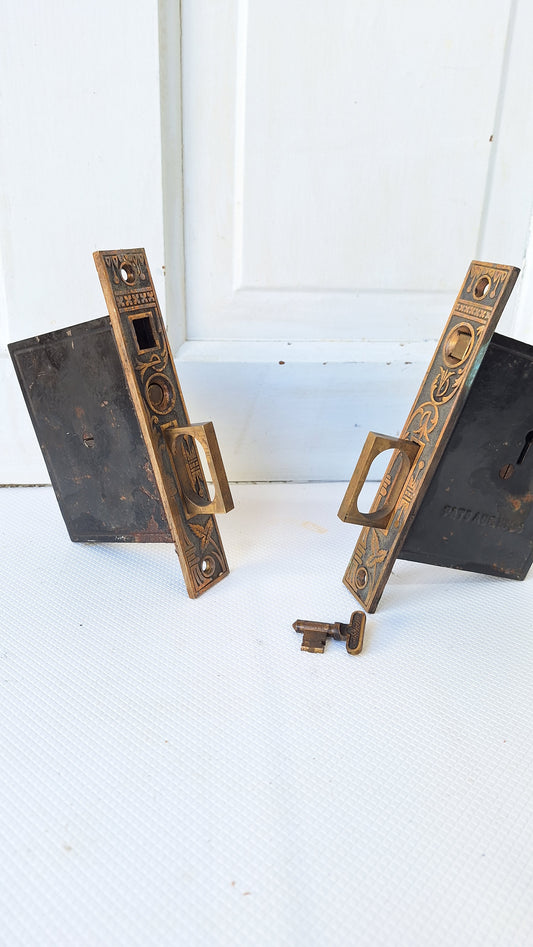 Ornate Double Pocket Door Hardware Set with Key, Eastlake Pocket Door Mortise Locks, Pocket Door Pulls, Sliding Door Locks 040706