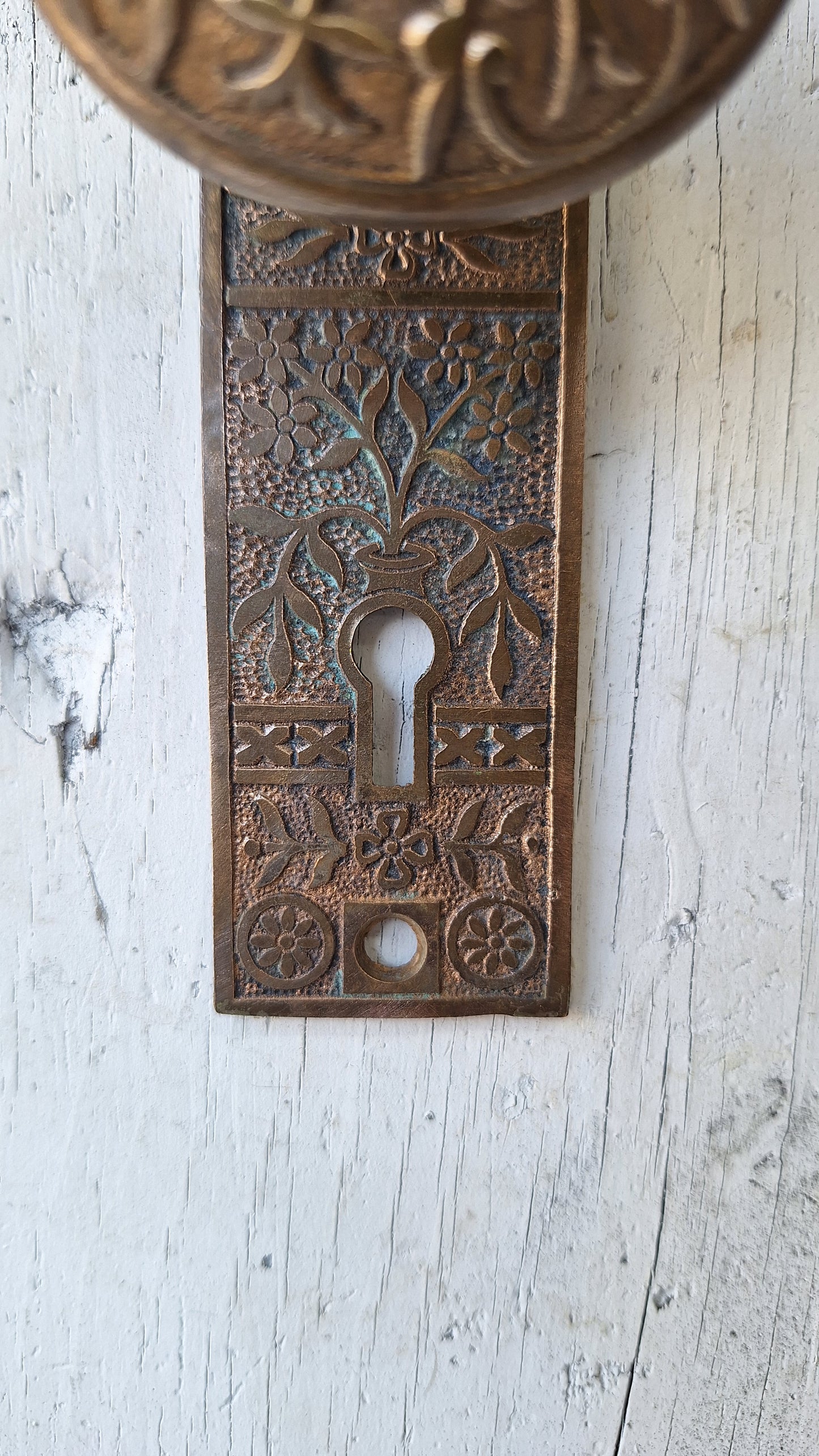 Lockwood Bronze Doorknobs and Backplates Eastlake Design, Complete Set Victorian Hardware 040809