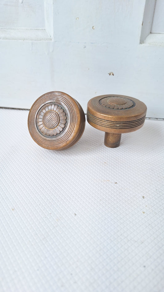 Antique Pair of Ornate Door Knobs, Fancy Flower Design Bronze Door Knob, Victorian Era Door Hardware, Architecture Salvage 041711