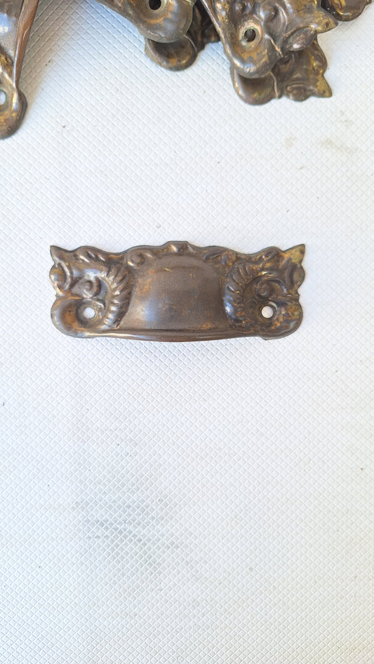 Eight Sea Creature Stamped Bronze Antique Drawer Pulls, Antique Floral Design Pull, Stamped Brass Handle Antique Victorian Hardware 042401