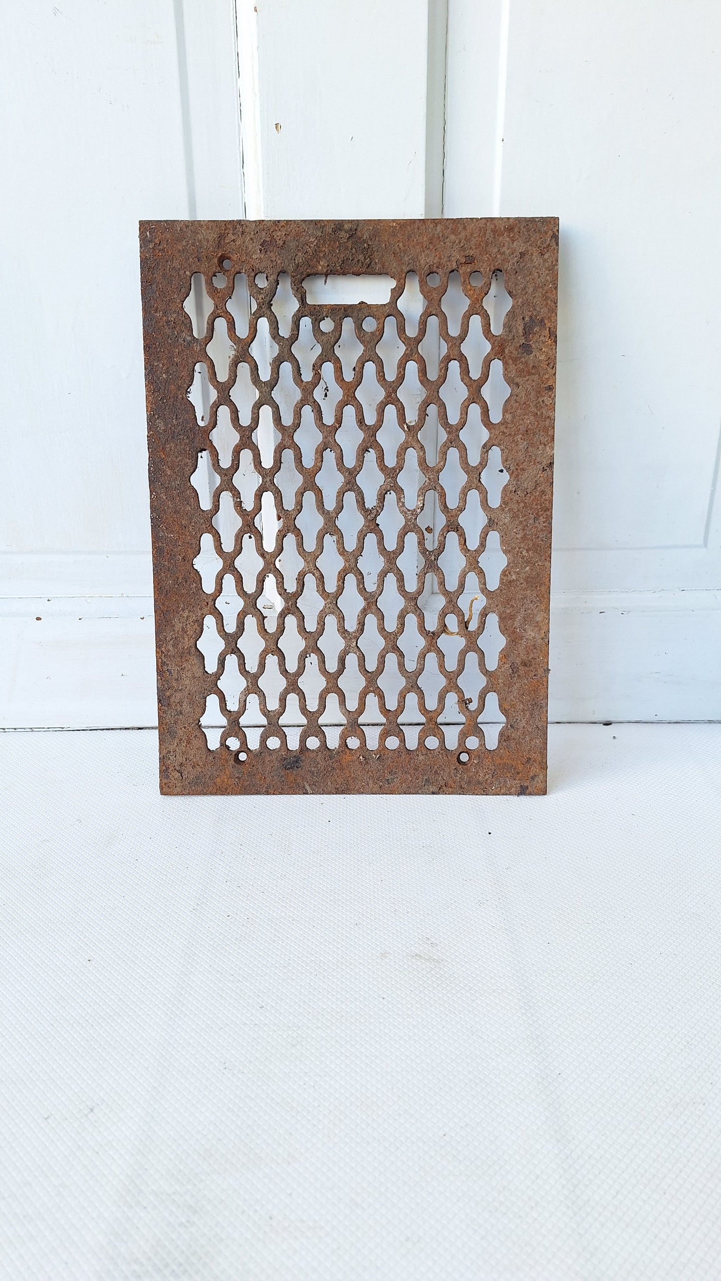 10 x 14 Antique Cast Iron Lattice Pattern Vent Cover, Floor Register Cover #040204