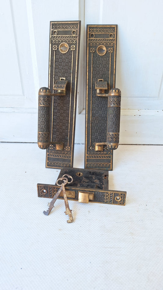 Complete Ornate Bronze Door Handles and Entry Lock, Old Front Door Mortise Lock with Thumb Latch Pull Handles, Antique Victorian Door 050603