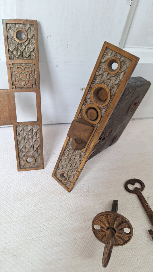 Keyed Ornate Bronze Doorknob and Door Lock, Old Door Mortise Lock Door Knobs and Rosettes, Antique Victorian Door Hardware 052901