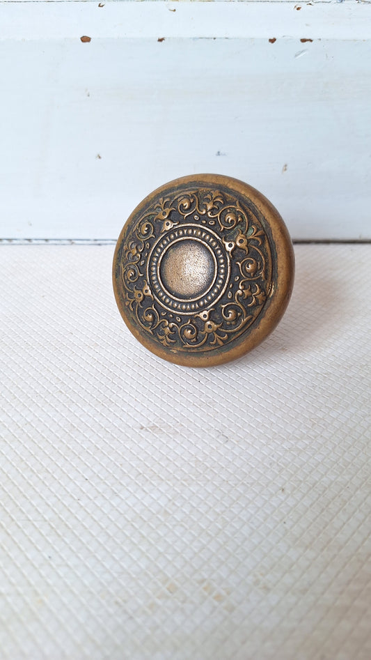 Large Ornate Bronze Doorknob, Victorian Era Large Bronze Door Knob, Antique Bronze Door Handle Threaded Spindle 053101