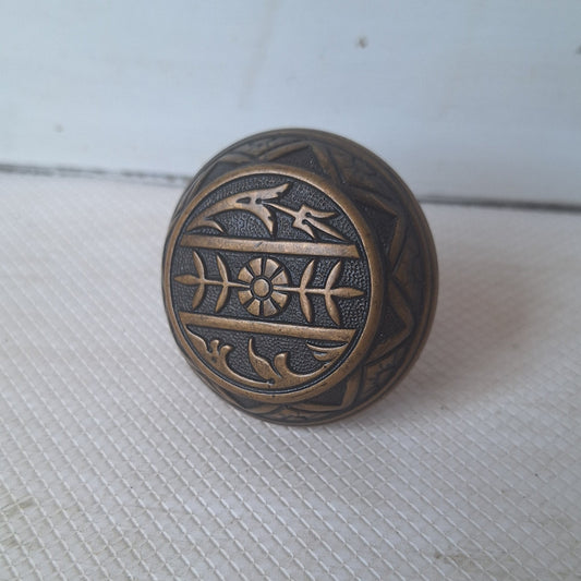 Eastlake Design Bronze Knob, Antique 1900s Doorknob, Eastlake Flower Design, Architecture Salvage, Fancy Doorknob 053102