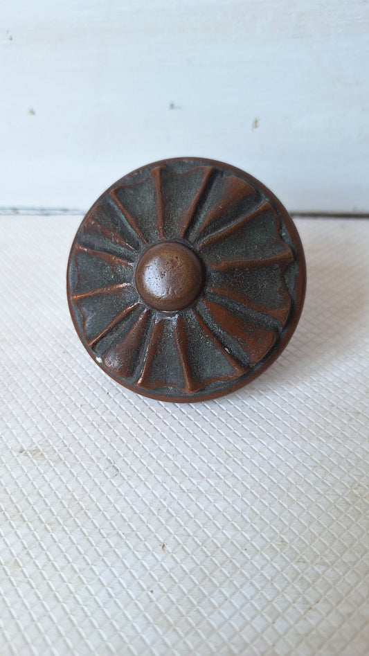 Large Mid Century Era Bronze Doorknob, Ornate MCM Bronze Door Knob, Vintage Door Pull Handle 053103