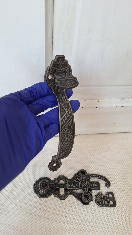 Antique Cast Iron Gate Latch Handle Set, Victorian Era Gate or Door Latch with Thumb Latch Lever, Antique Gate Handle 060502