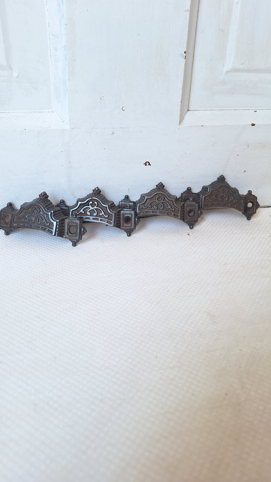 Cast Iron Antique Drawer Pull Set of Four, Cast Iron Handle Antique Victorian Hardware 070509