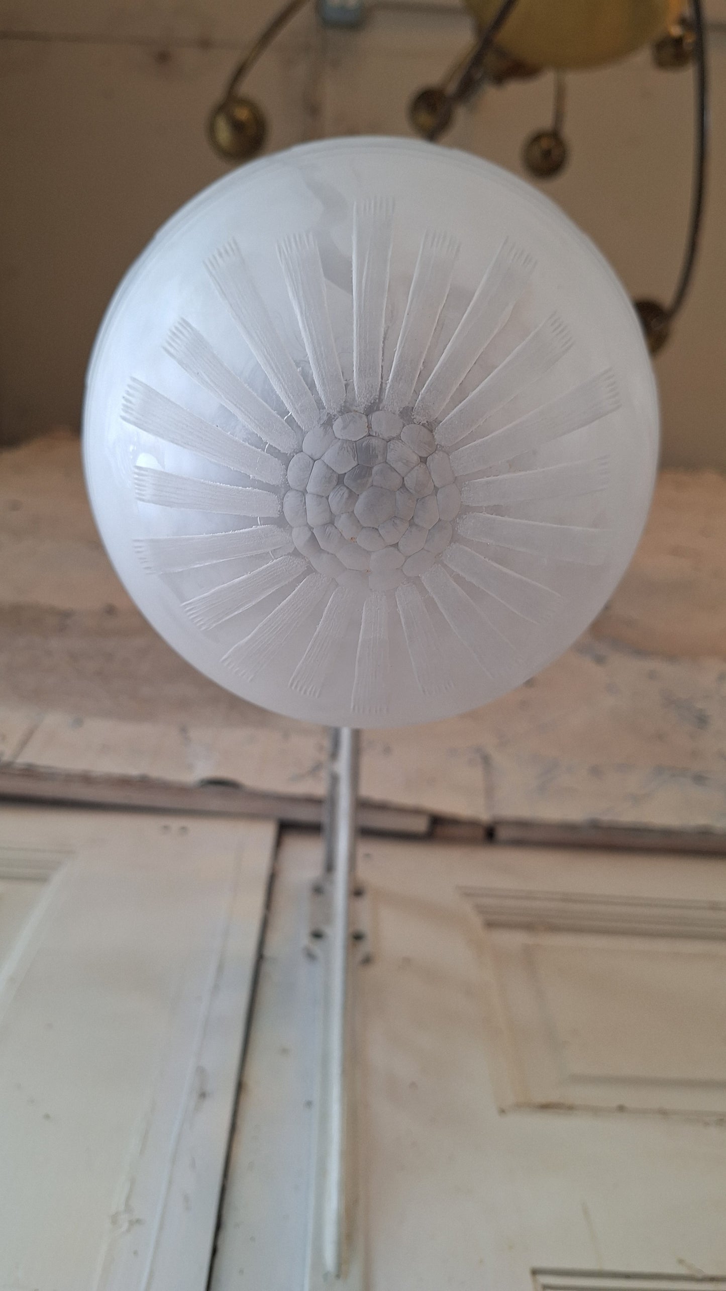 Wave Design Antique Frosted Glass Glbe Pendant Light, Neoclassical Vintage Greek Revival Light, Vintage White and Gold Pendant Light 080303