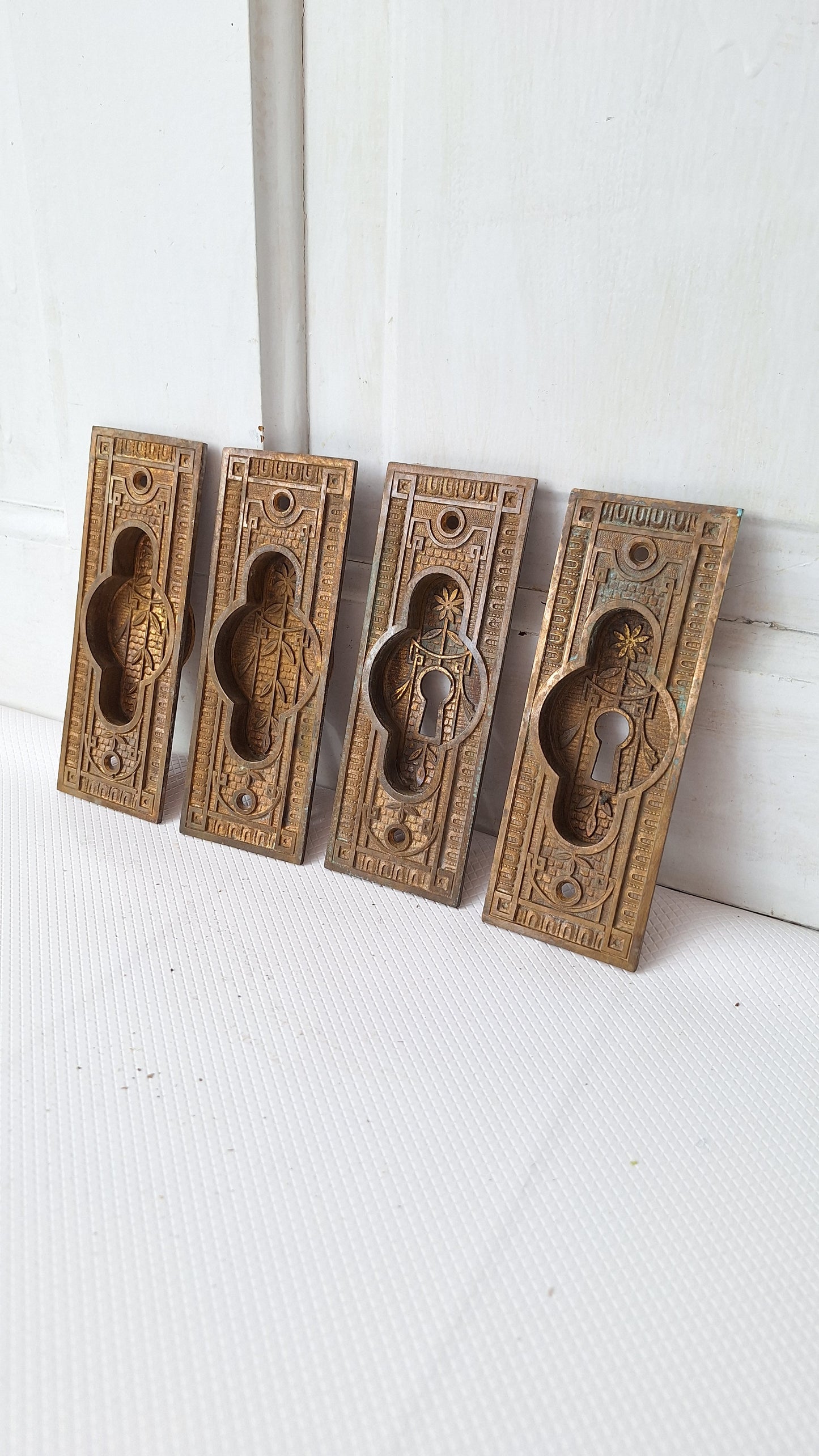 Set of Four Ornate Bronze Antique Door Pulls, Pocket Door Pull Recessed Handle, Sliding Door Pull, Brass Pull for Rolling Door 080802