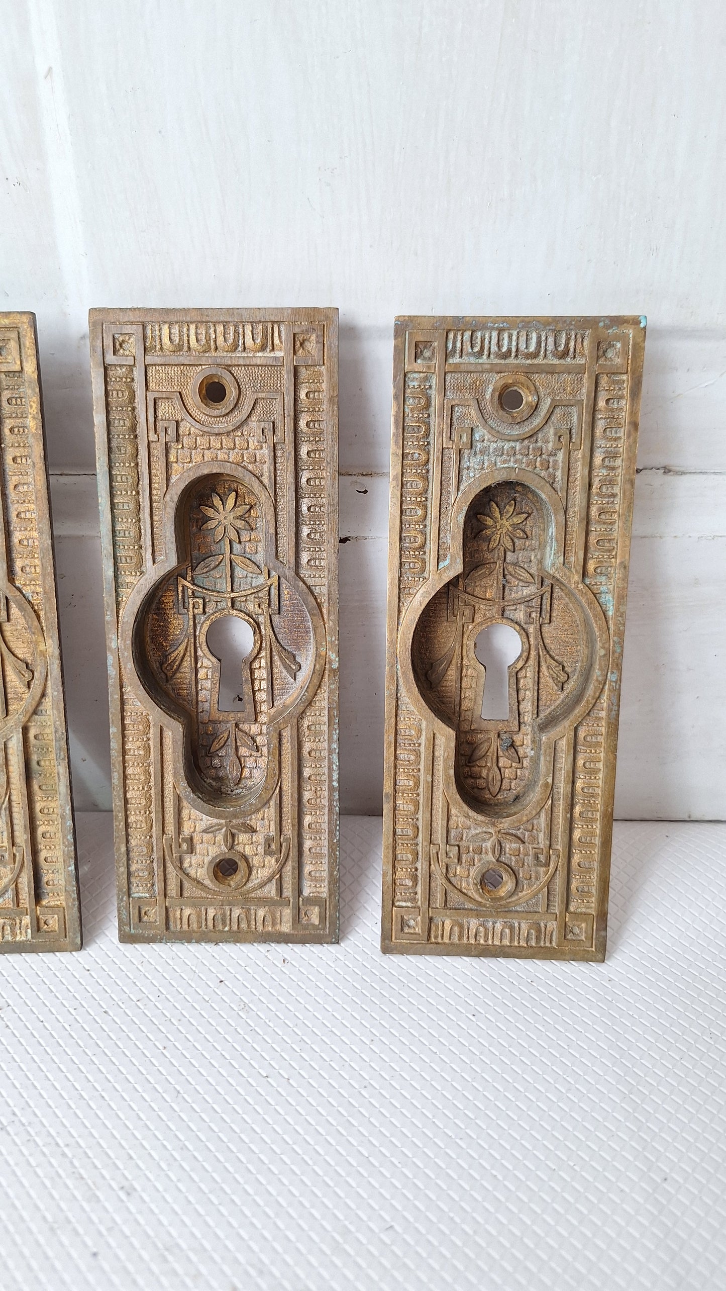 Set of Four Ornate Bronze Antique Door Pulls, Pocket Door Pull Recessed Handle, Sliding Door Pull, Brass Pull for Rolling Door 080802