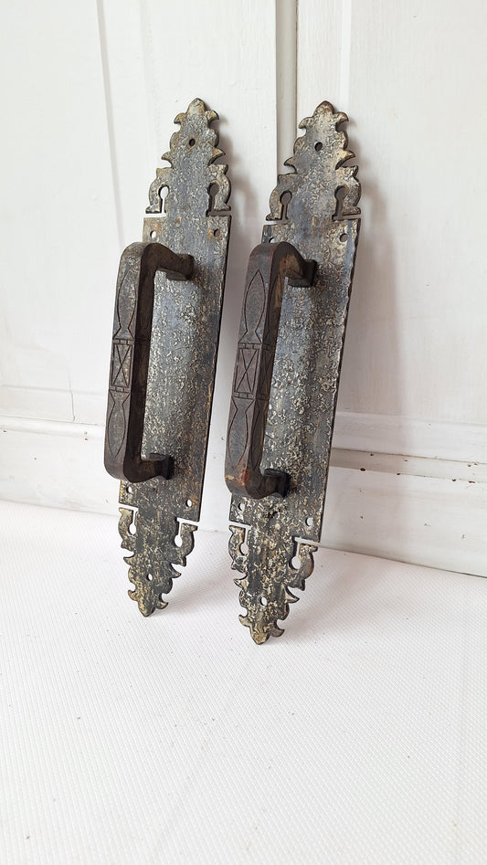 Tudor Vintage Iron Door Pull Handle Plates, Hammered Texture Antique Door Hinges, Swinging Door Plates 081006