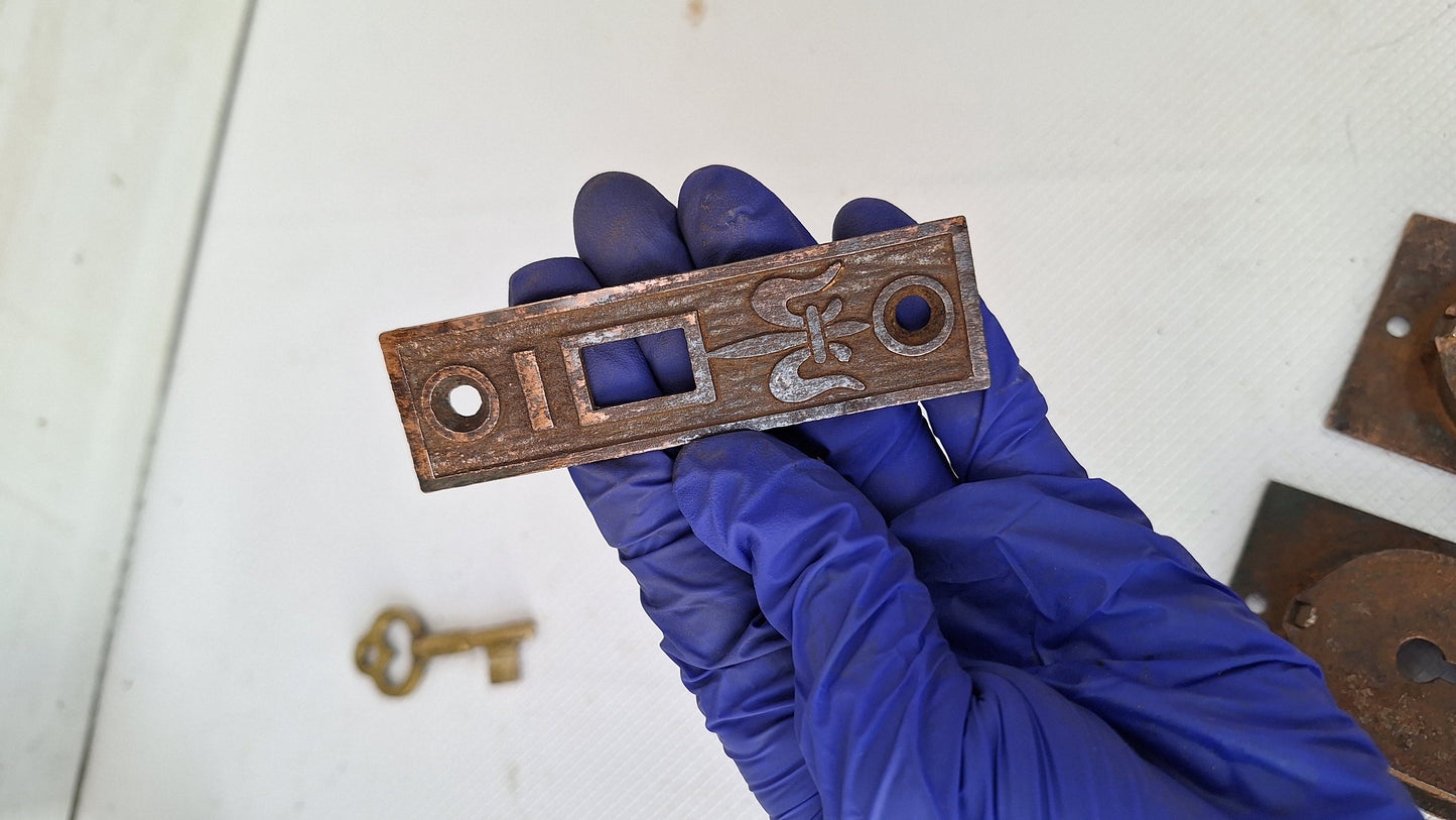 Complete Pocket Door Hardware Set with Key, Pocket Door Mortise Lock, Pocket Door Pulls, Antique Pocket Door Lock 081901