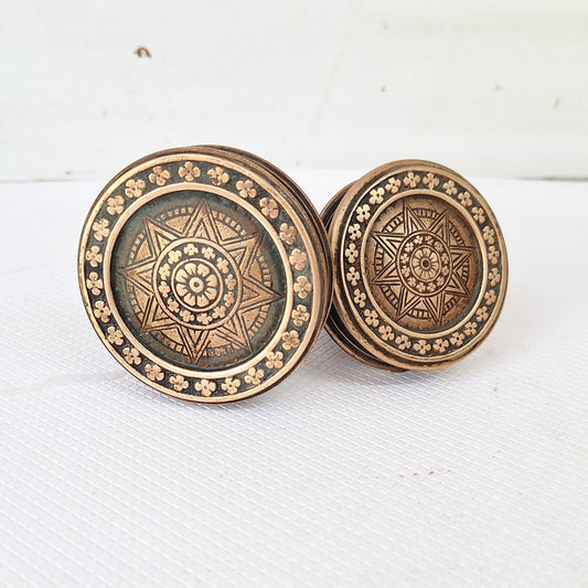 Gothic Pattern Corbin Doorknob Set, Entry and Passage Size, Drum Style Knob, Solid Brass Doorknob, Eastlake Bronze, Compass Rose 082904