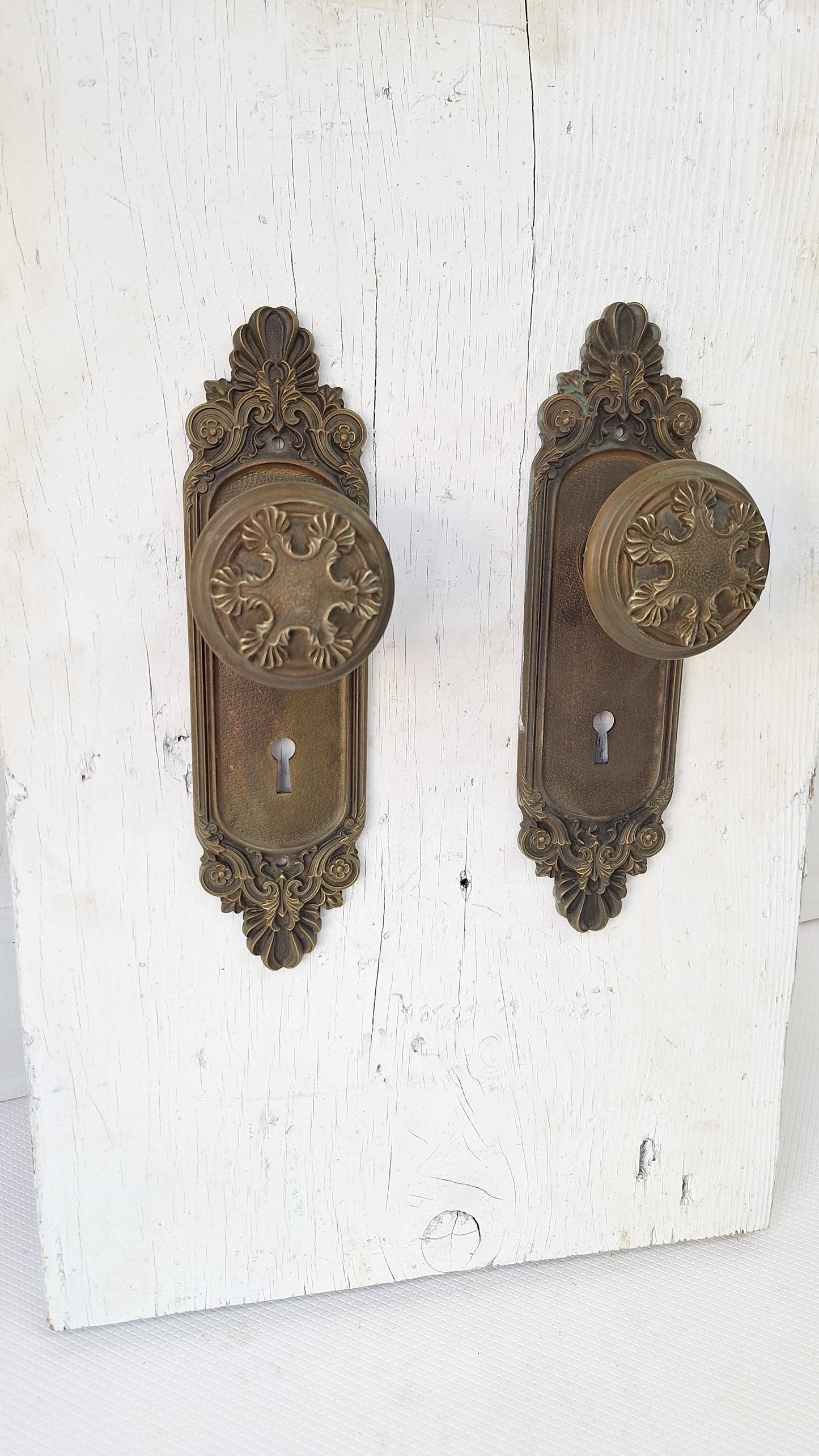Olympus Doorknobs and Plate Set, Antique Fancy Door Knobs and Backplates, Ornate Bronze Doorknob, Victorian Era, Antique Bronze Knob 082905
