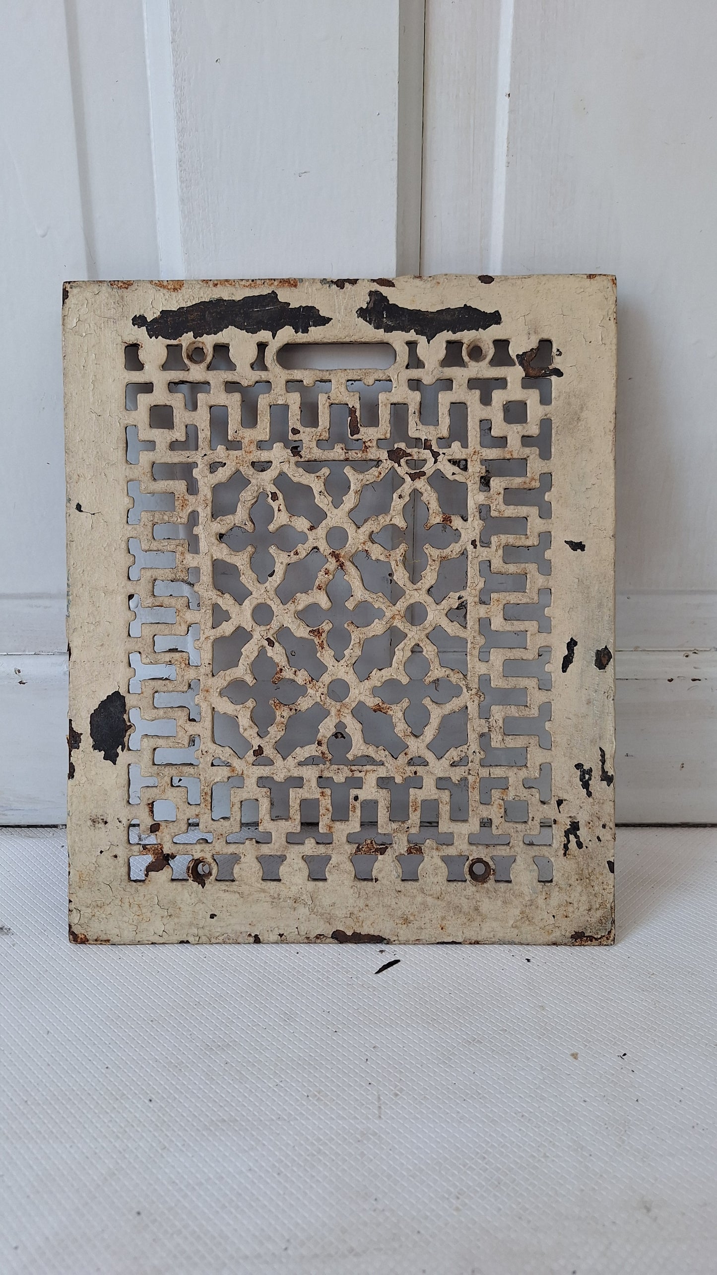 10 x 12" Fancy Pattern Antique Vent Cover, Cast Iron Ornate Heating Grate Cover