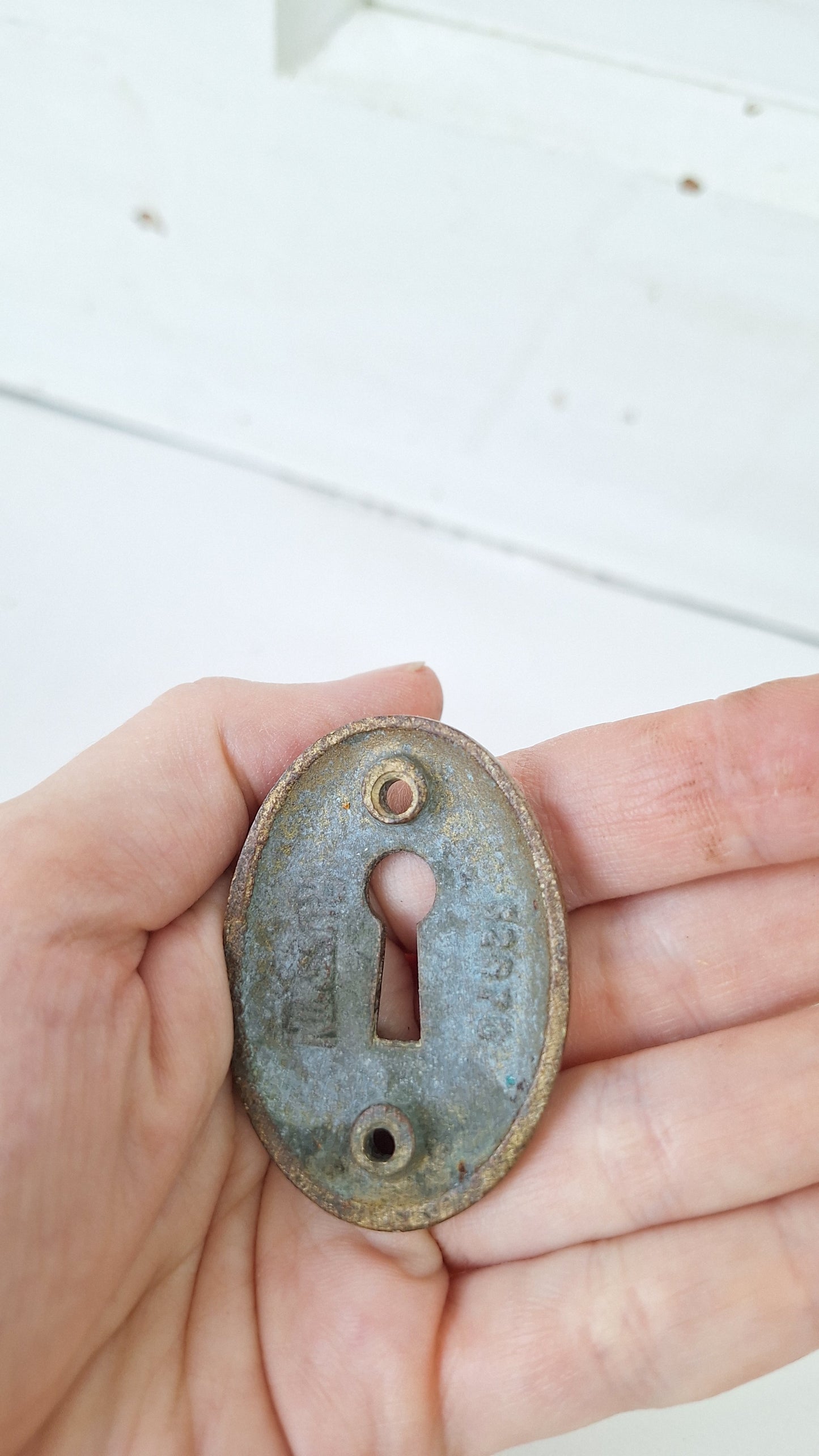 Fancy Oval Bronze Antique Keyhole Cover, Oval Key Hole Escutcheon Plate