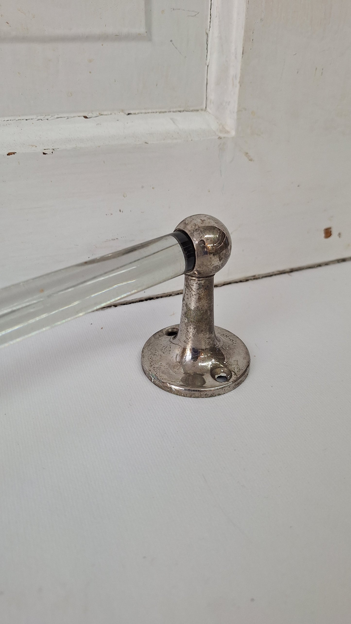 San O La Chrome and Glass Vintage Towel Bar, Vintage Bathroom Wall Mount Glass Towel Rack