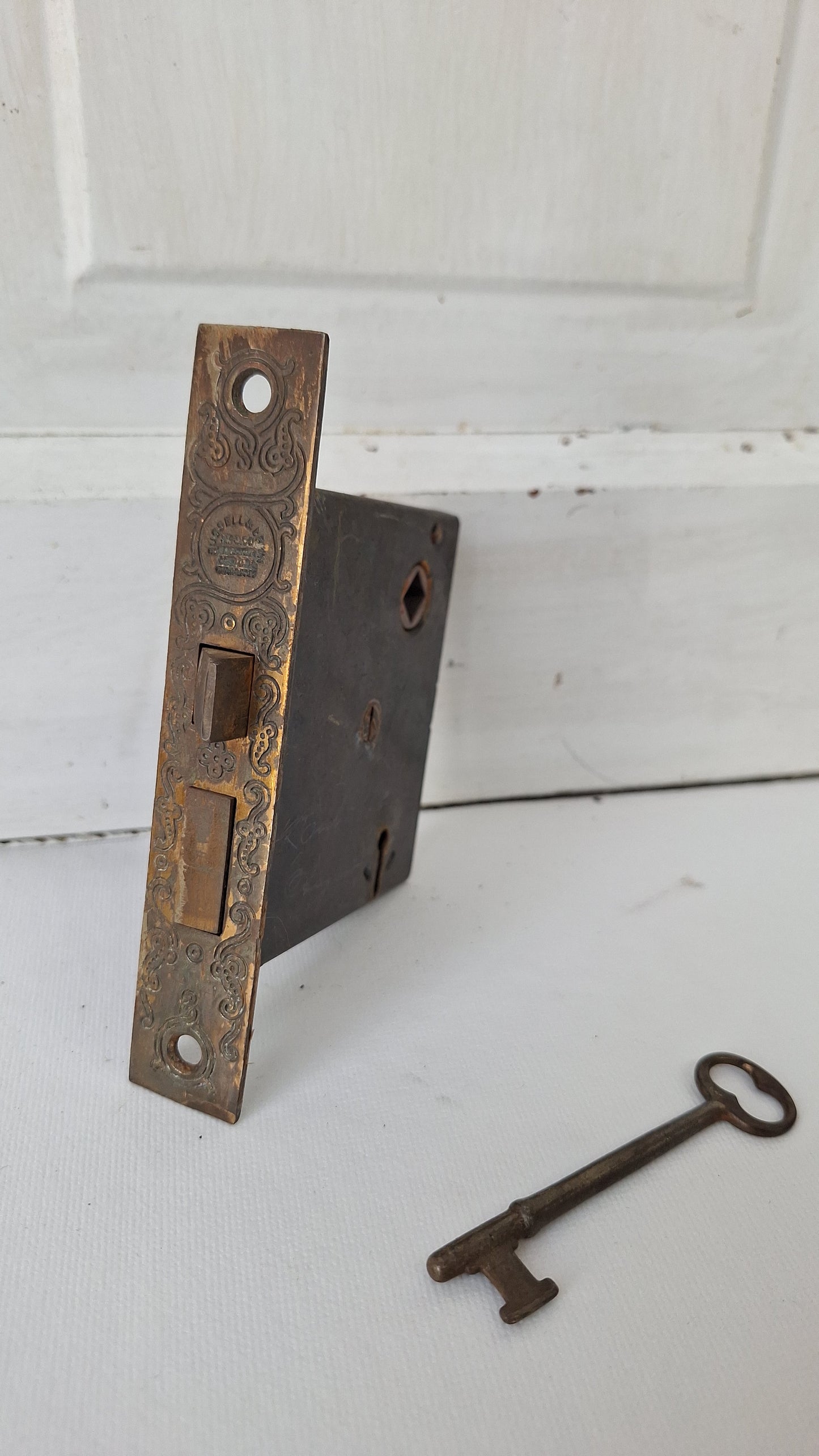 Antique Mortise Lock with Skeleton Key, Antique Keyed Door Lock Card with Working Key
