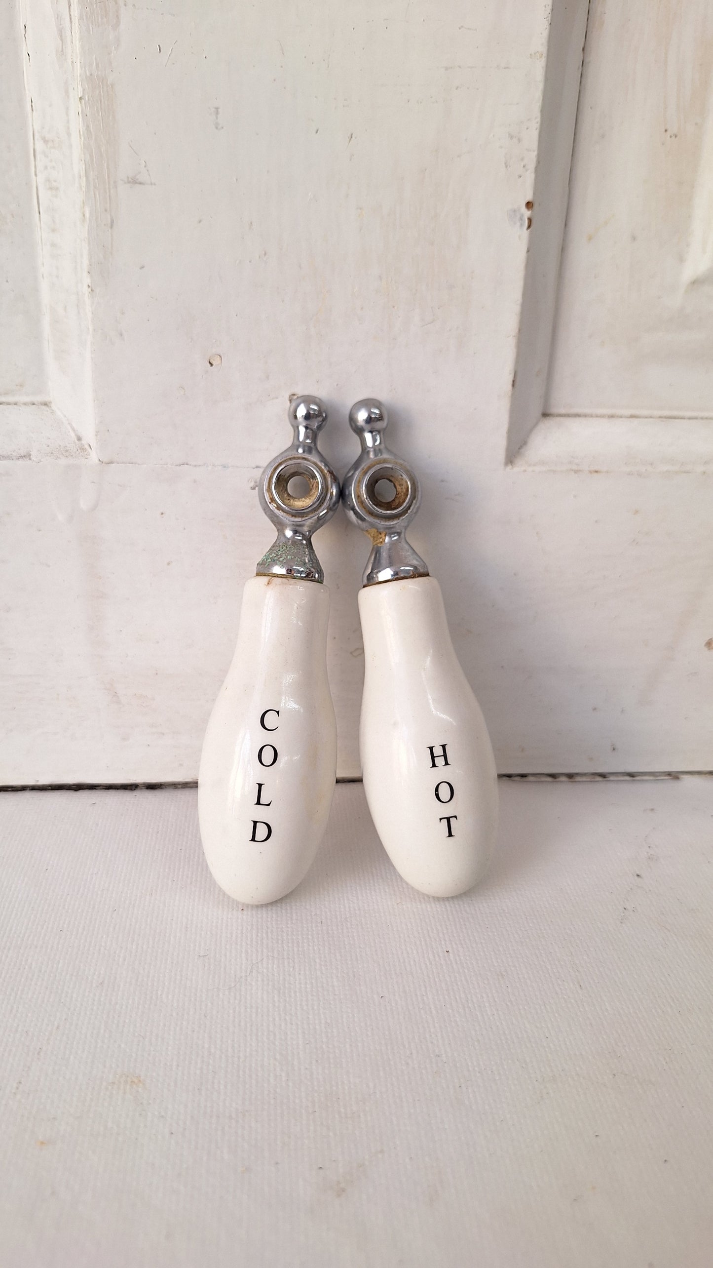 Hot and Cold Antique Porcelain Sink Handles, Porcelain White Faucet Knobs