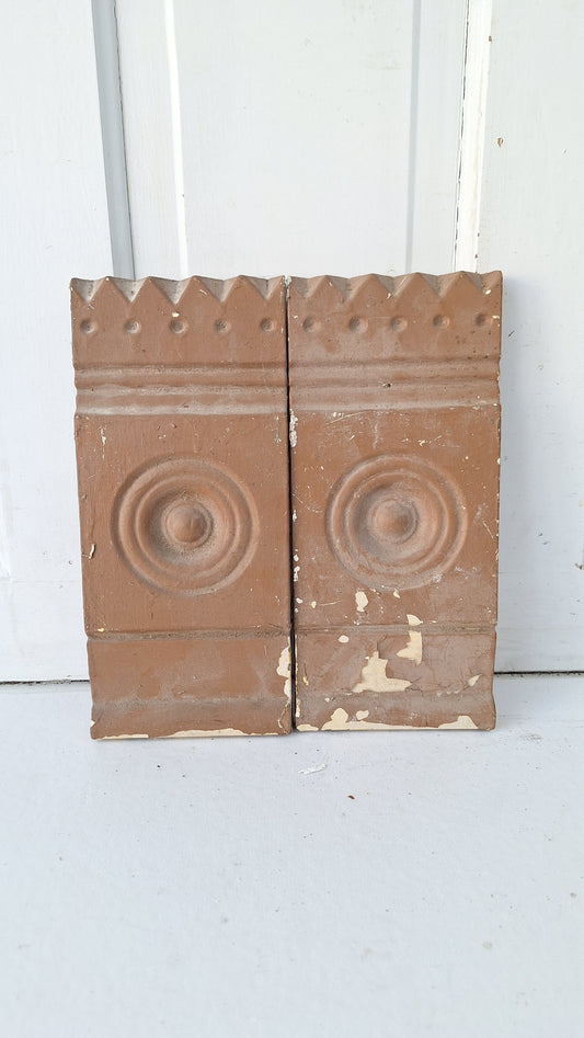 Pair of Wood Plinth Blocks with Bullseye Design, Corner Trim Rosettes