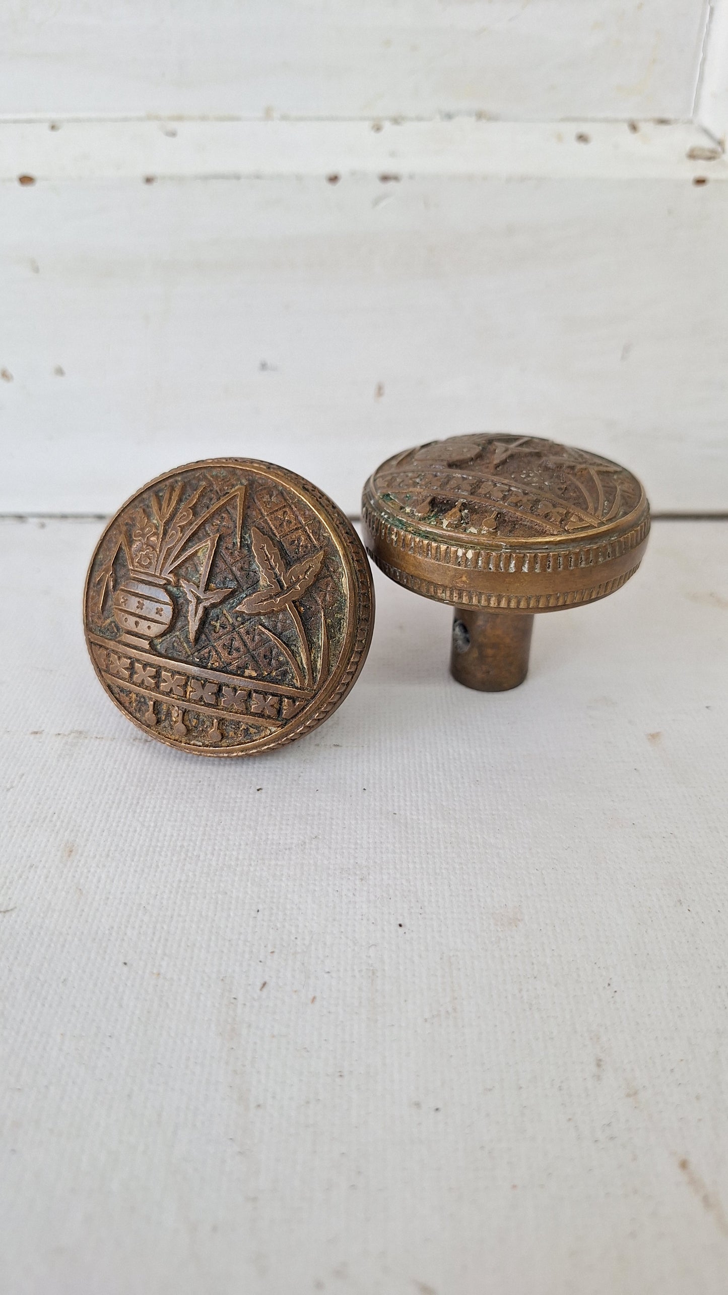 Drum Style Broken Leaf Bronze Doorknobs, Eastlake Style Victorian Door Knob Set