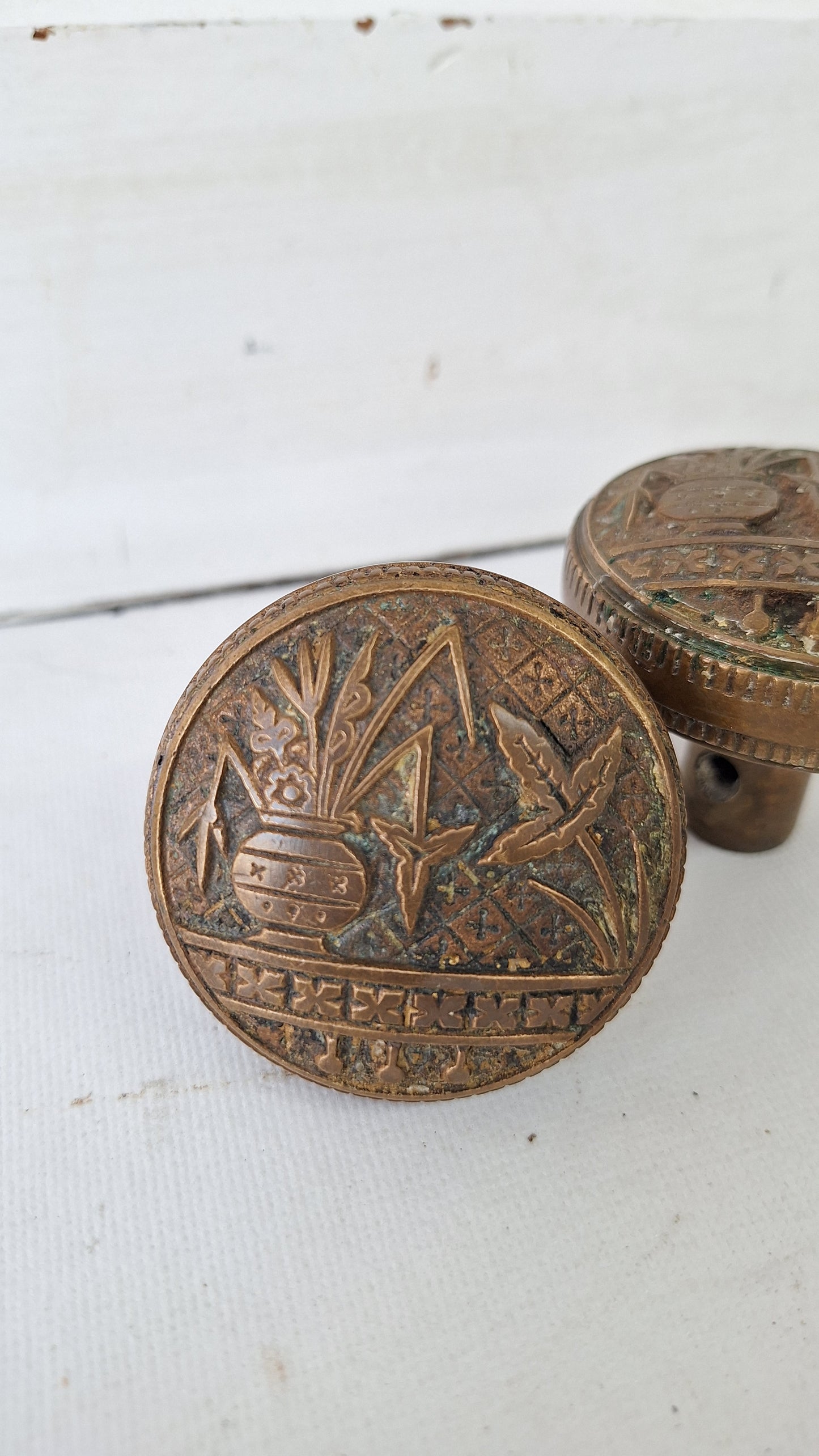 Drum Style Broken Leaf Bronze Doorknobs, Eastlake Style Victorian Door Knob Set