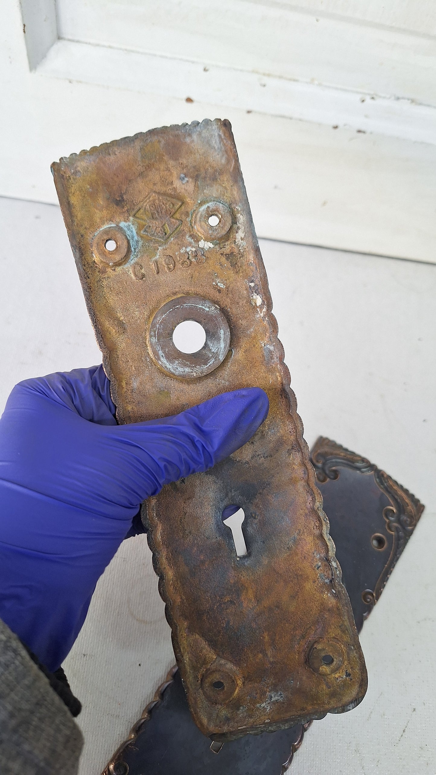 Bronze Spiral Pattern Door Plates, Antique Swirl Design Door Knob Backplates