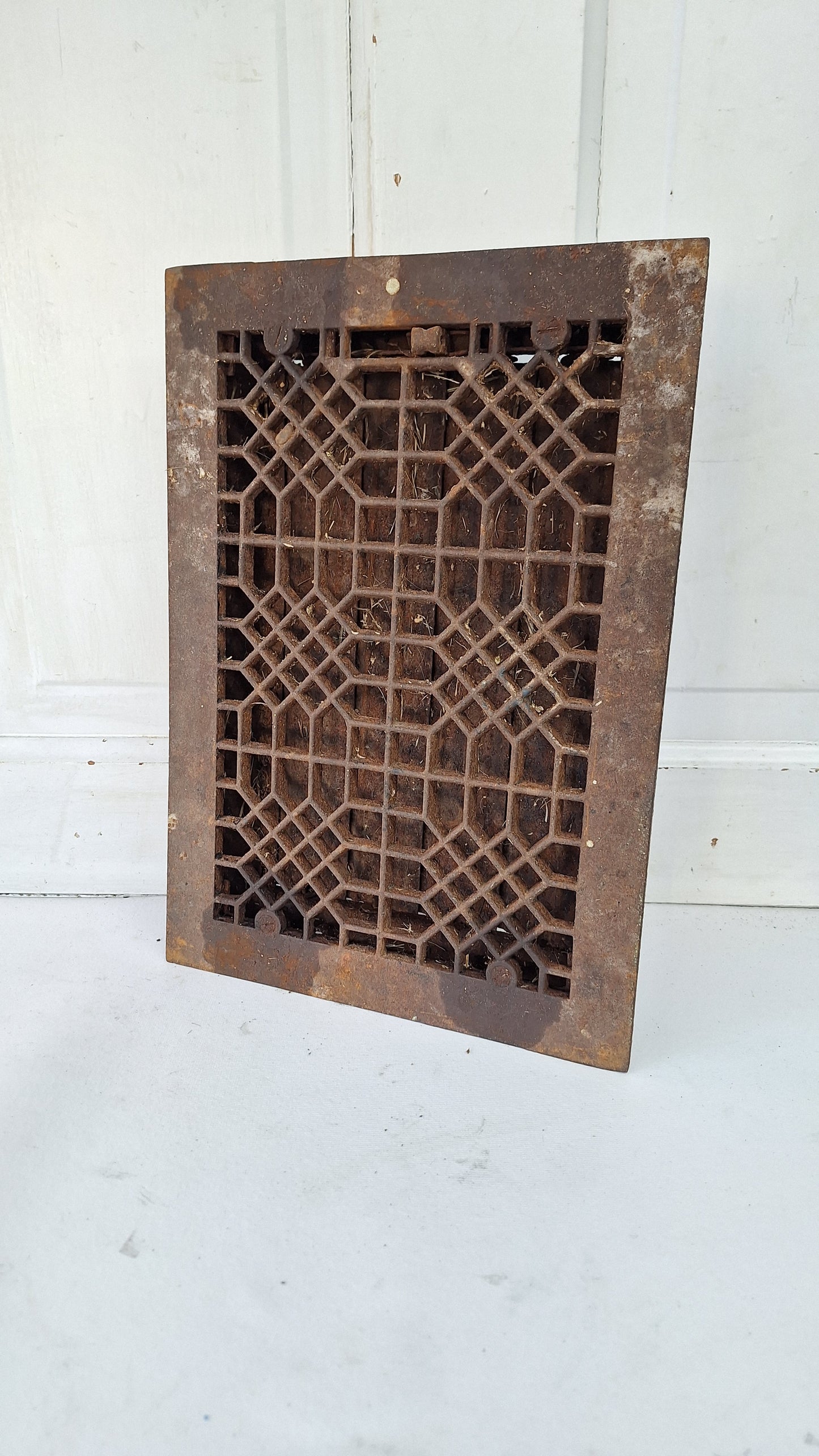 Ornate Iron Floor Vent Cover 10 x 14: Antique Lattice Grate