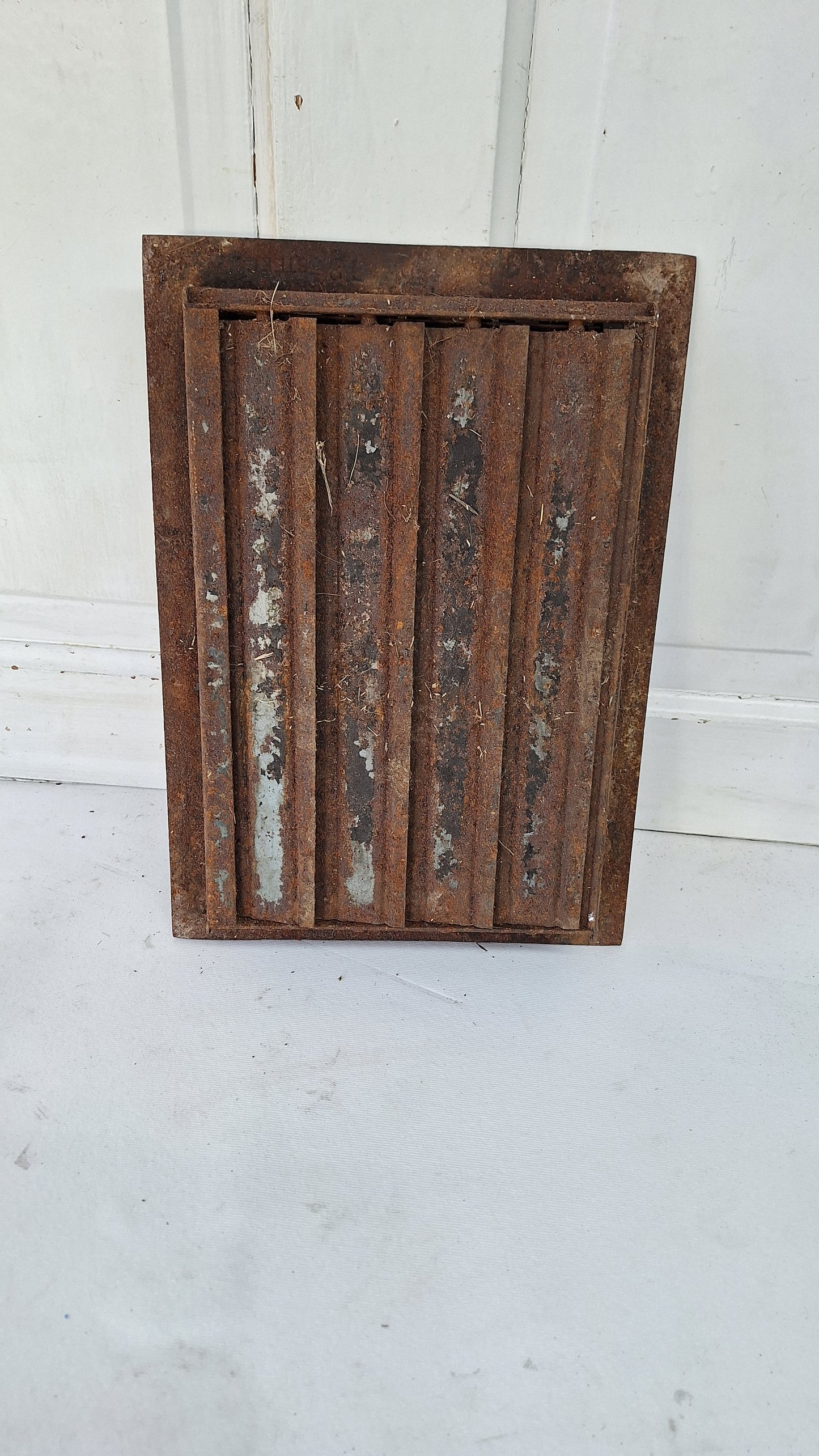 Ornate Iron Floor Vent Cover 10 x 14: Antique Lattice Grate