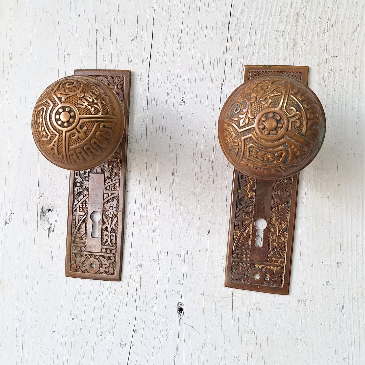 Corbin Ceylon Pattern Antique Door Hardware Set, Victorian Eastlake Doorknobs and Plates