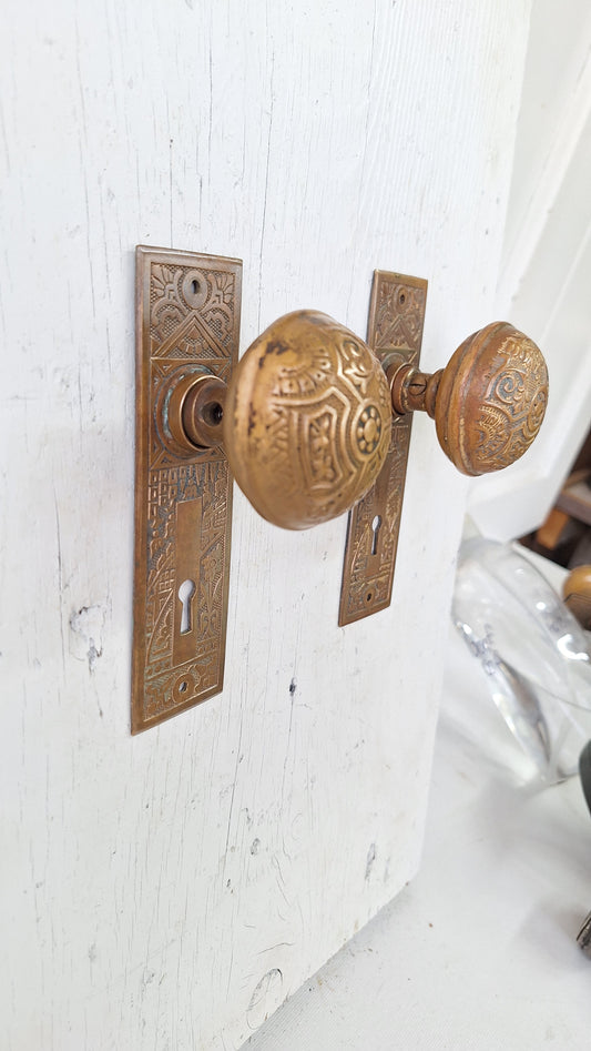 Corbin Ceylon Pattern Antique Door Hardware Set, Victorian Eastlake Doorknobs and Plates
