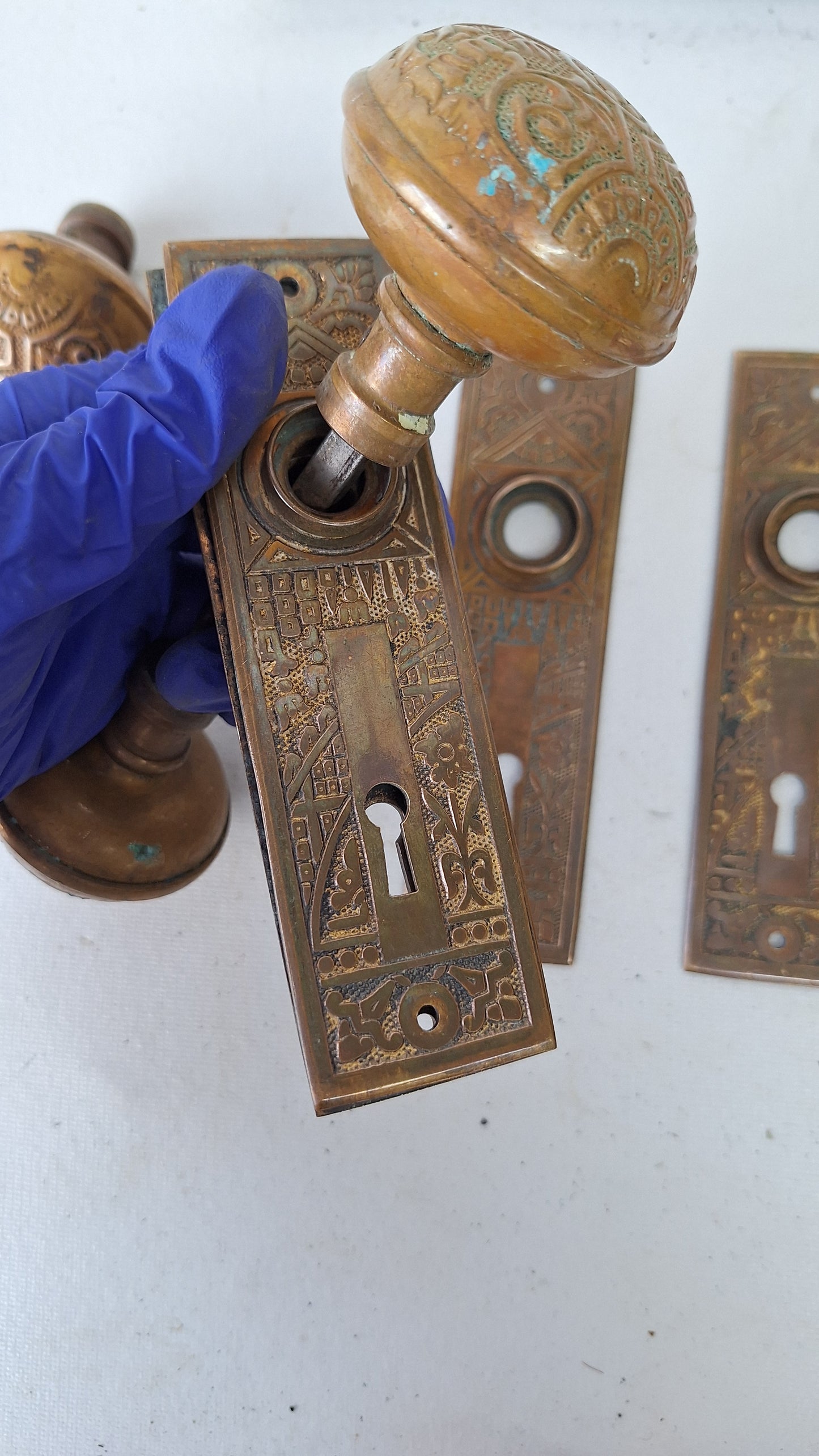 Corbin Ceylon Pattern Antique Door Hardware Set, Victorian Eastlake Doorknobs and Plates