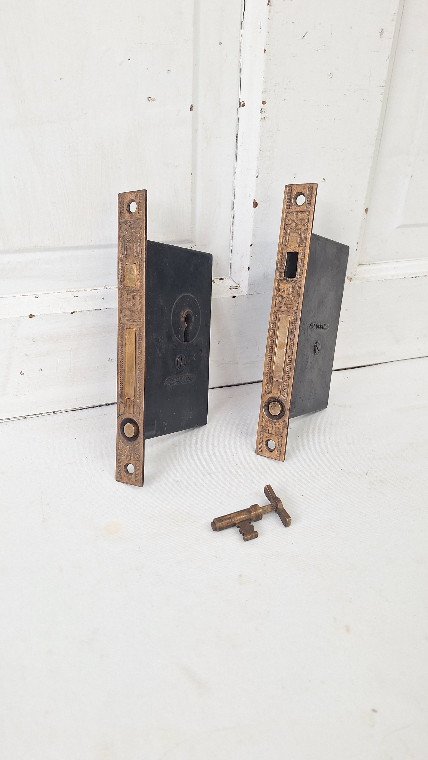 Ornate Double Pocket Door Hardware Set with Key, Eastlake Recessed Door Mortise Locks