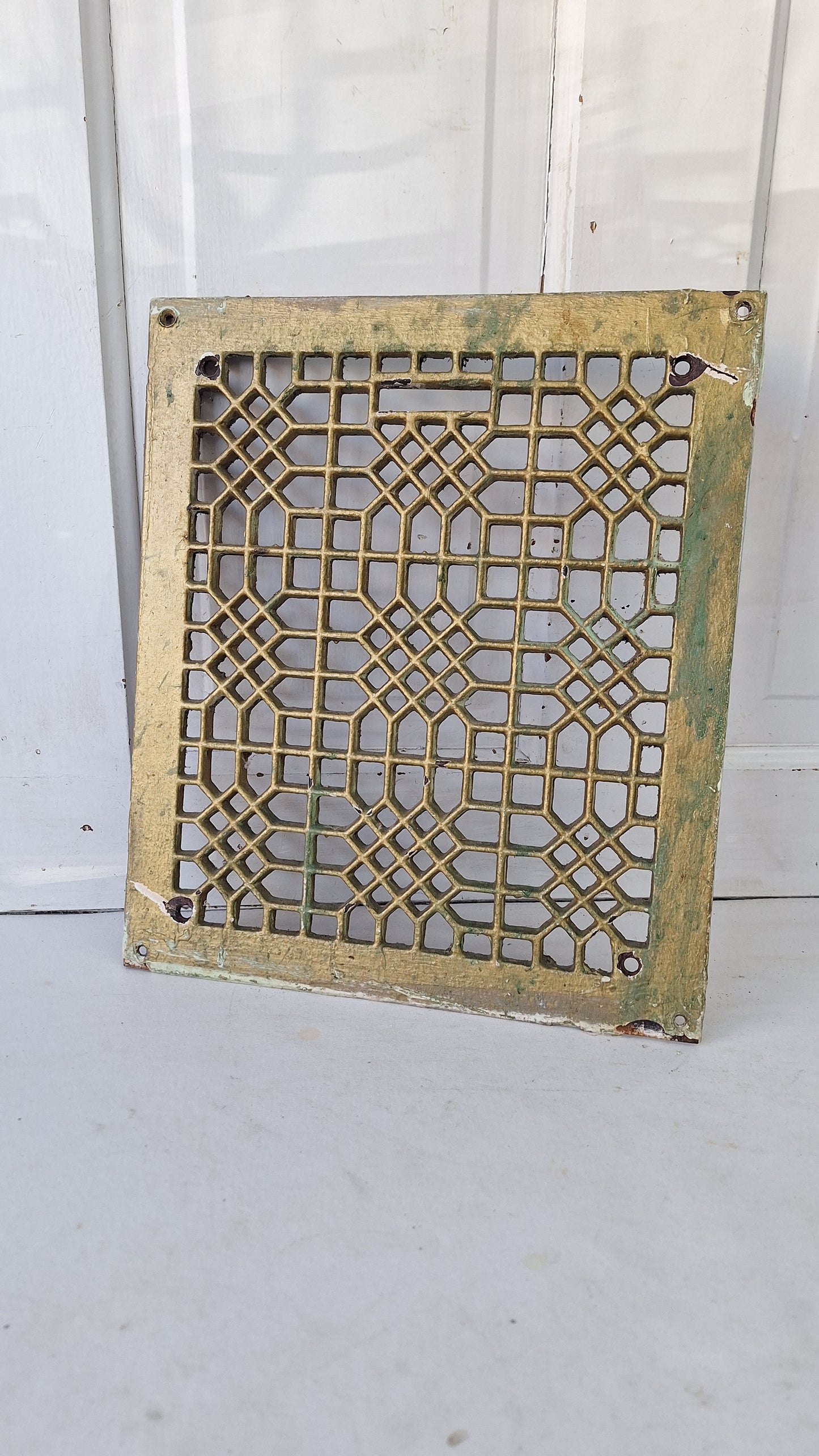 12 x 14 Antique Ornate Cast Iron Floor Grate, Register Vent Cover
