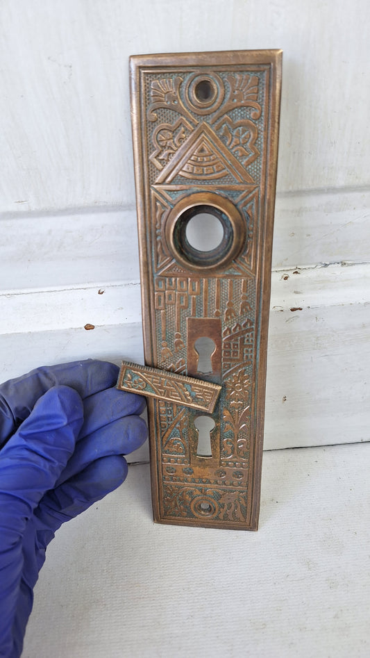 Eastlake Bronze Plate with Double Keyhole, Ceylon Pattern Entry Door Knob Backplate
