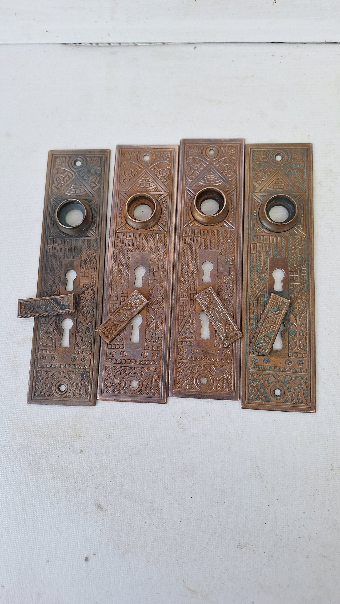 Eastlake Bronze Plate with Double Keyhole, Ceylon Pattern Entry Door Knob Backplate