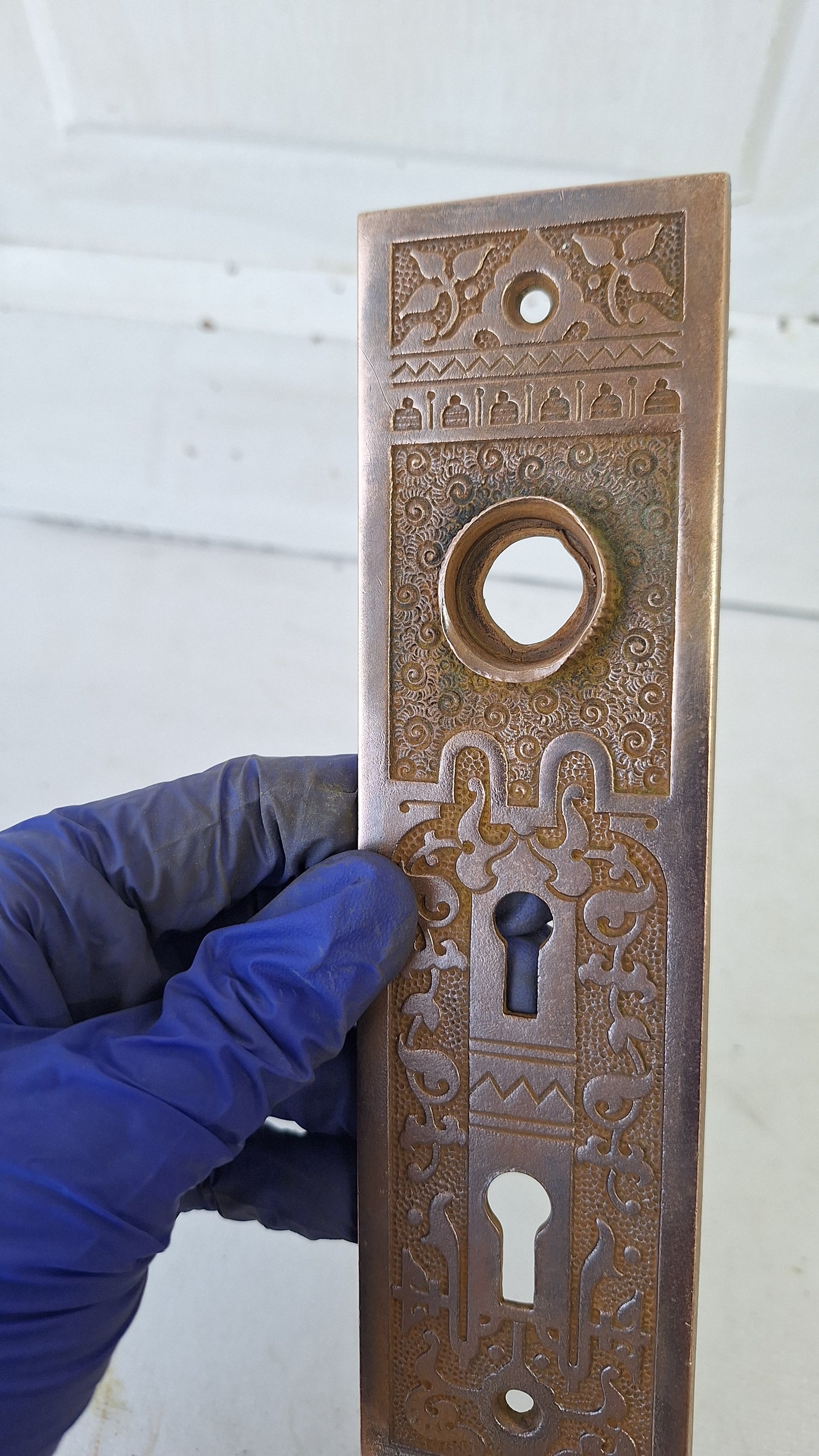 Ornate Bronze Exterior Door Plate, Antique Doorknob BackPlate Double Keyhole