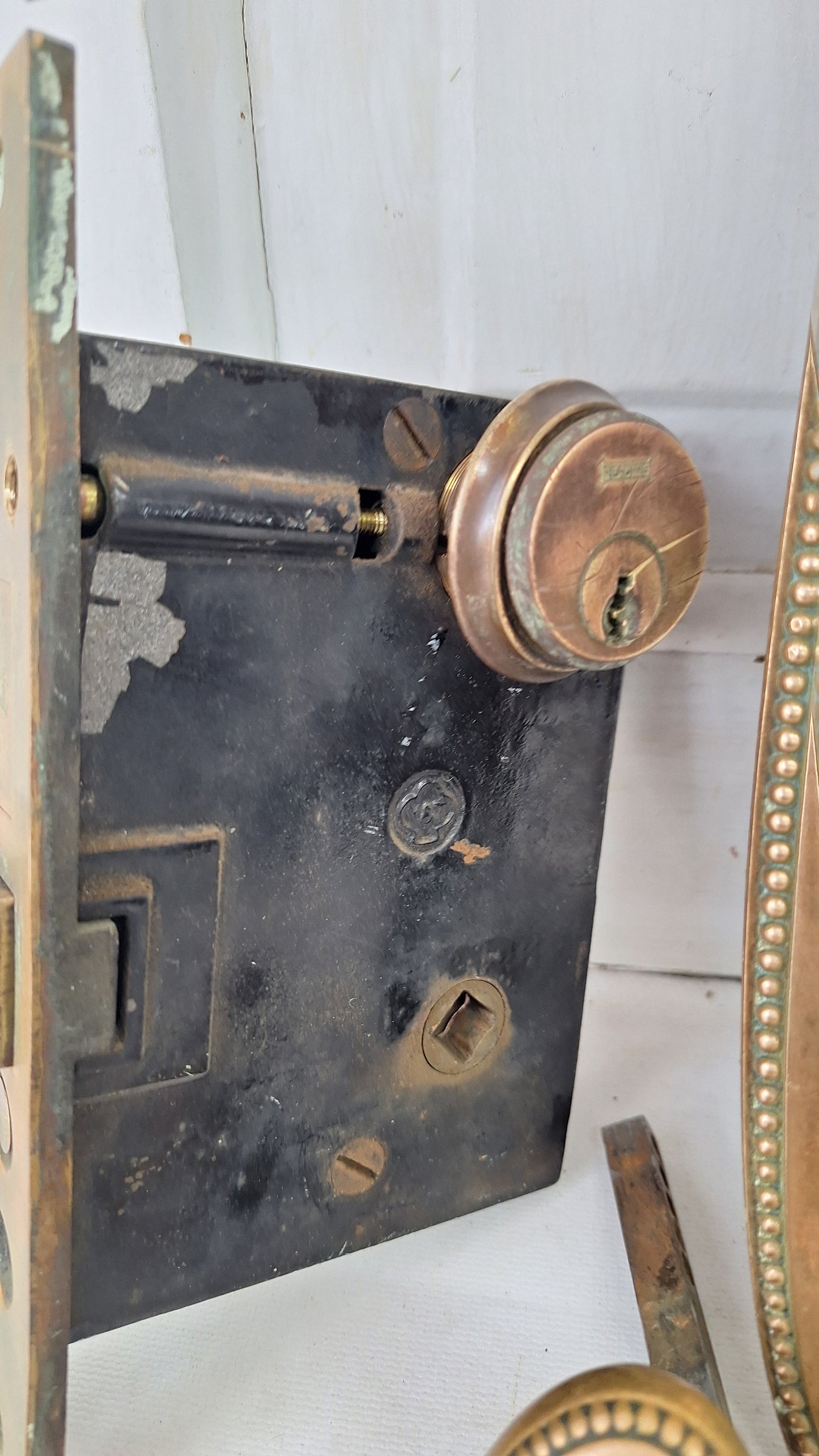 Bronze Knob & Plate Set, Front Door Knobs and Backplates with Cylinder Lock