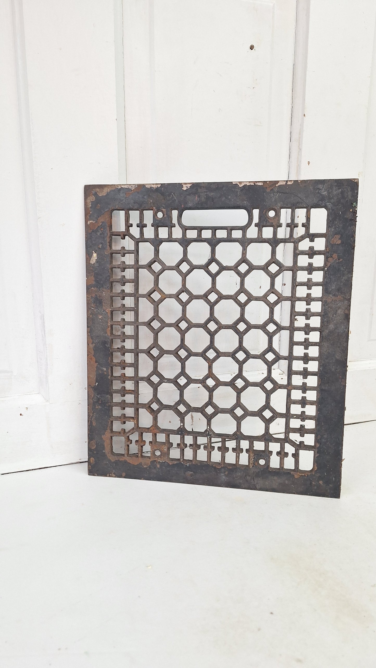 14 x 12 Antique Ornate Pattern Vent Cover, Salvaged Cast Iron Floor Grate