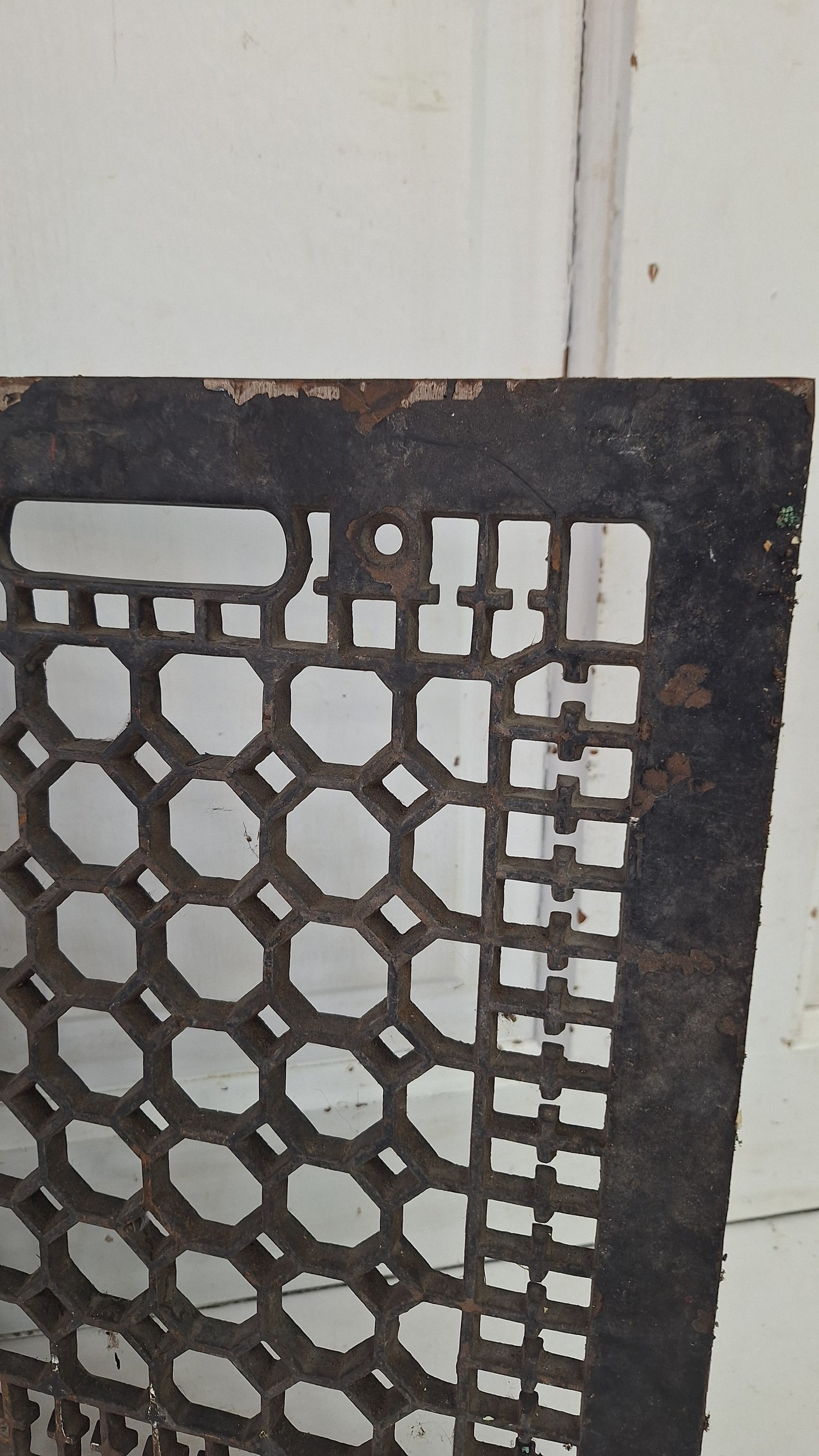 14 x 12 Antique Ornate Pattern Vent Cover, Salvaged Cast Iron Floor Grate