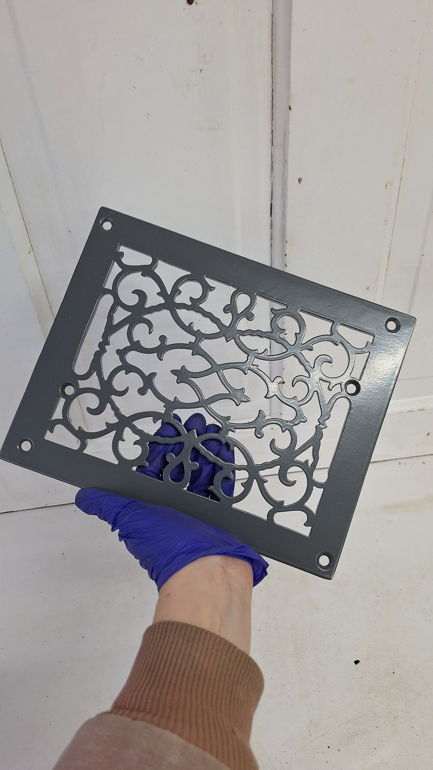 8 x 10 Ornate Antique Vent Cover, Cast Iron Heating Register Grate