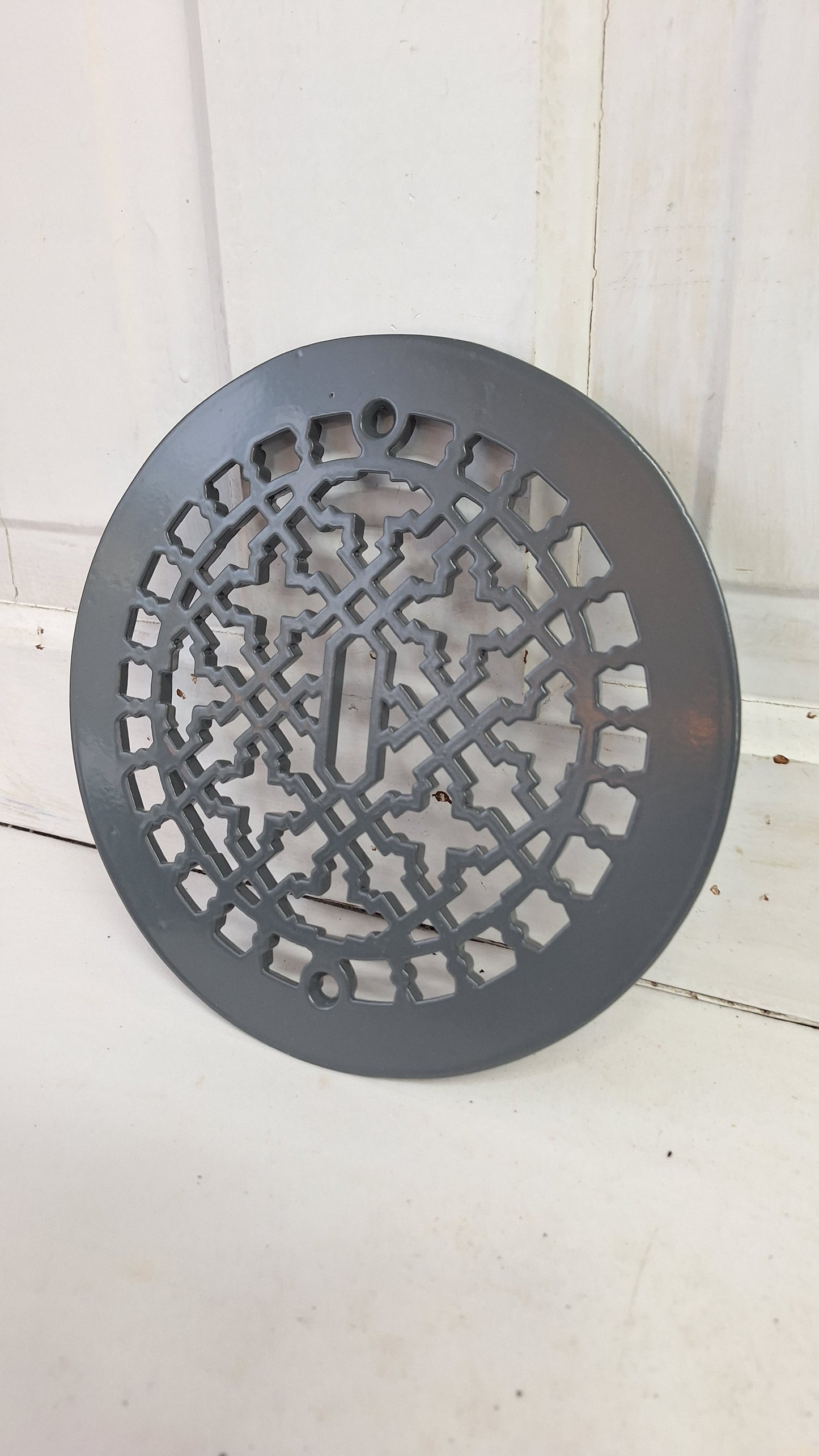 8" Round Antique Vent Cover, Circle Cast Iron Register Grate
