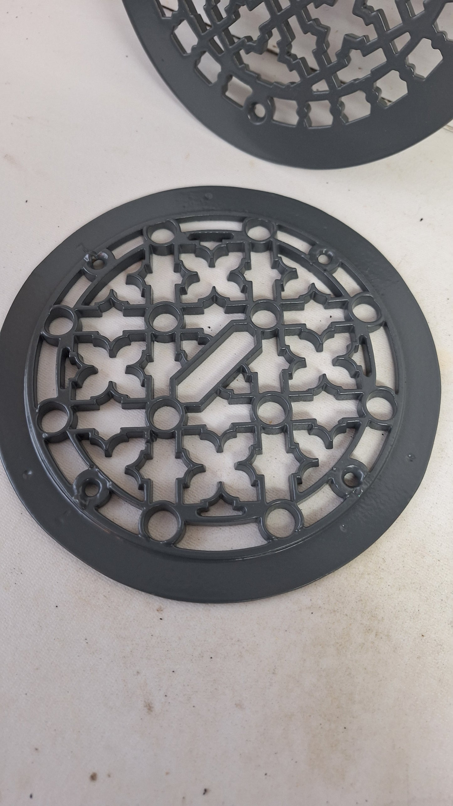 8" Round Antique Vent Cover, Circle Cast Iron Register Grate