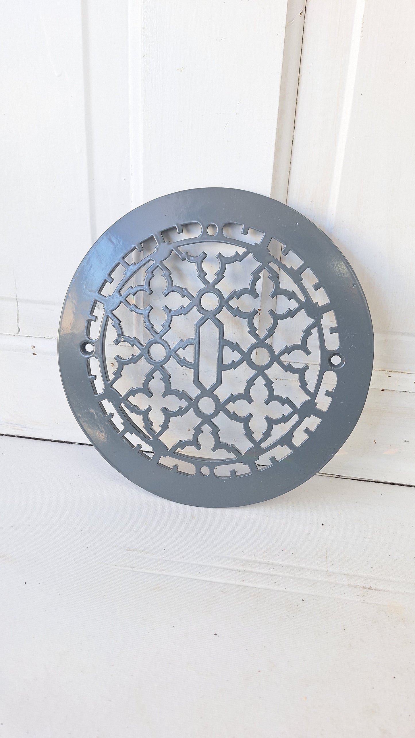 10" Round Antique Vent Cover, Circle Cast Iron Register Grate