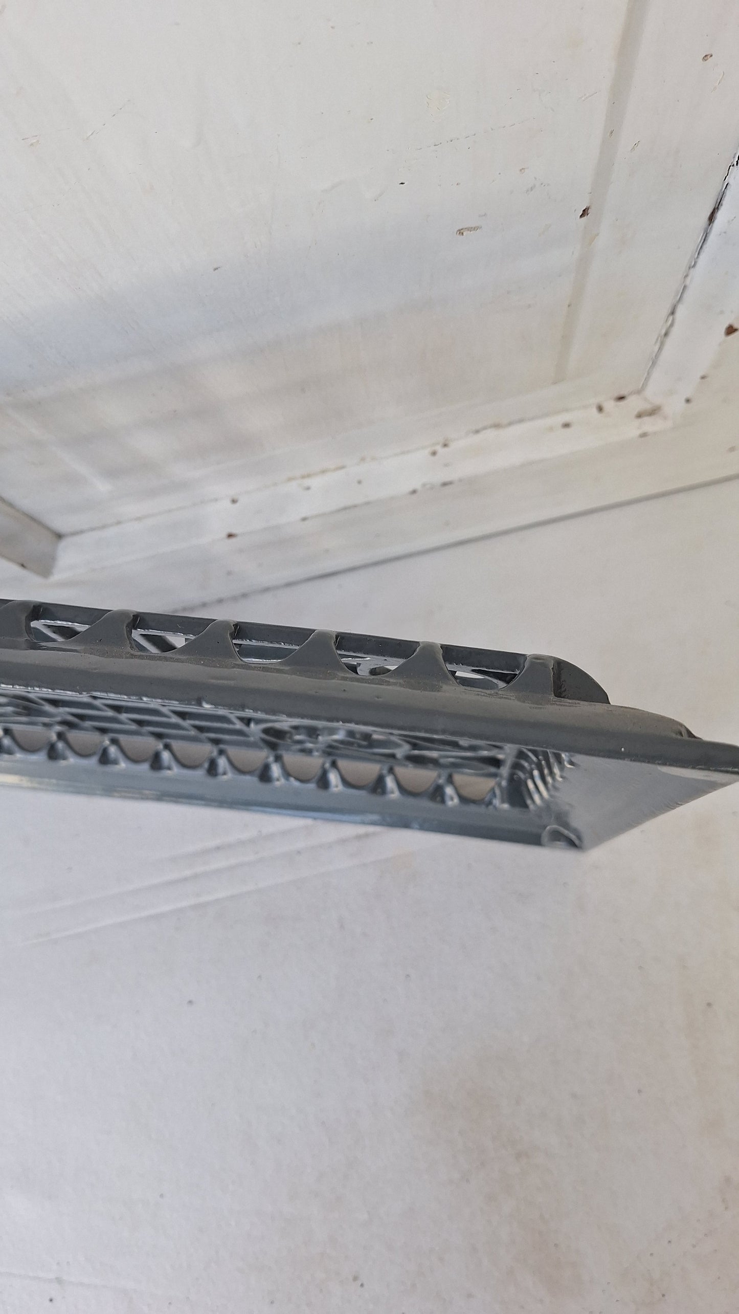 10 x 14 "Open Closed" Raised Wall Vent Cover, Antique Cast Iron Ornate Register Grate