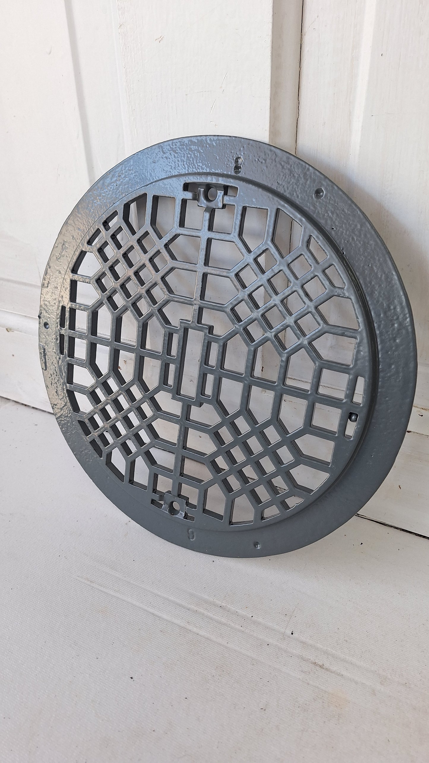 11" Round Antique Vent Cover, Circle Cast Iron Register Grate
